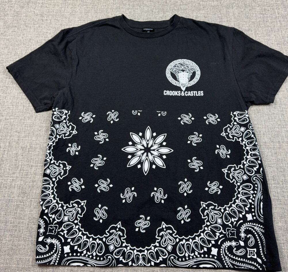 Crooks & Castles Medusa Bandana Paisley Graphic T-Shirt Black Men's Small